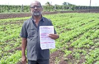 agromax-on-field
